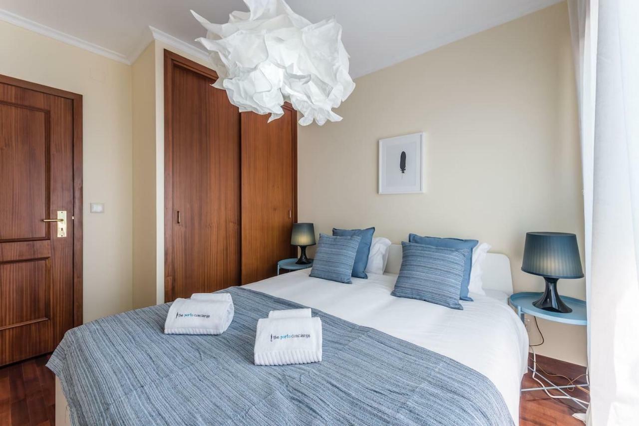 Guestready- Reflecting Apt Apartment Porto Bagian luar foto