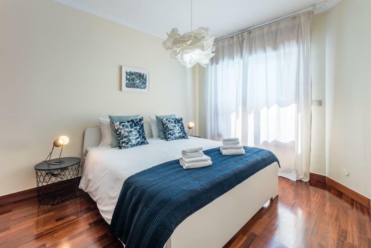 Guestready- Reflecting Apt Apartment Porto Bagian luar foto